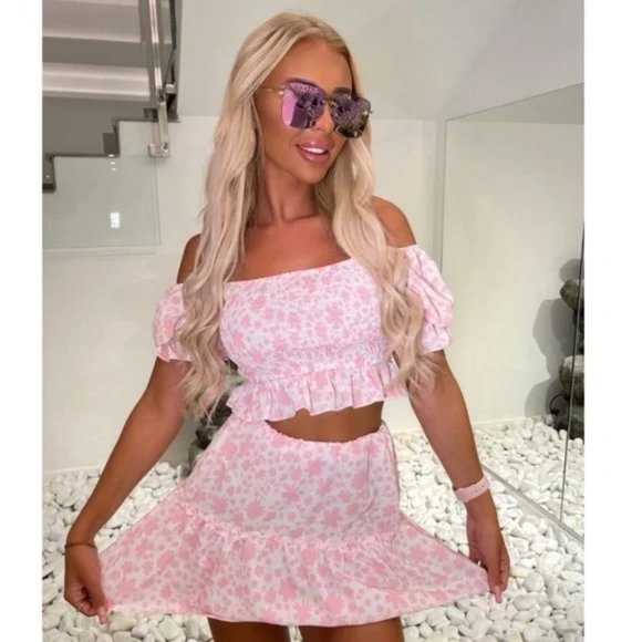 Pink Floral Print Short Sleeve Crop Top and High Waist Mini Skirt Two Piece Set - Picture 9 of 11